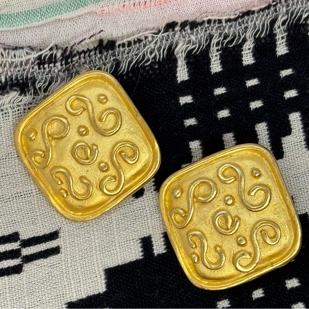 Vintage 80s Gold Square Earrings